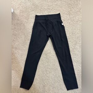 Vuori Black Leggings